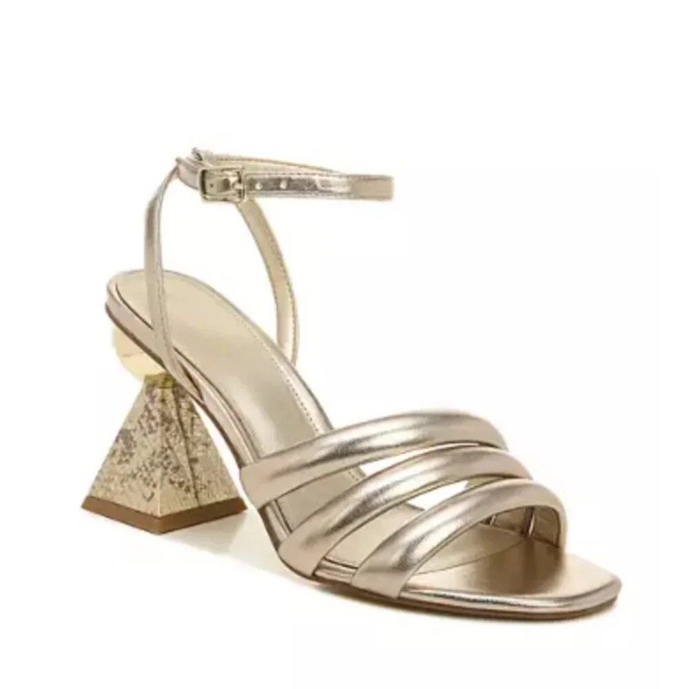 Circus by Sam Edelman Women's Bobbie Sandal